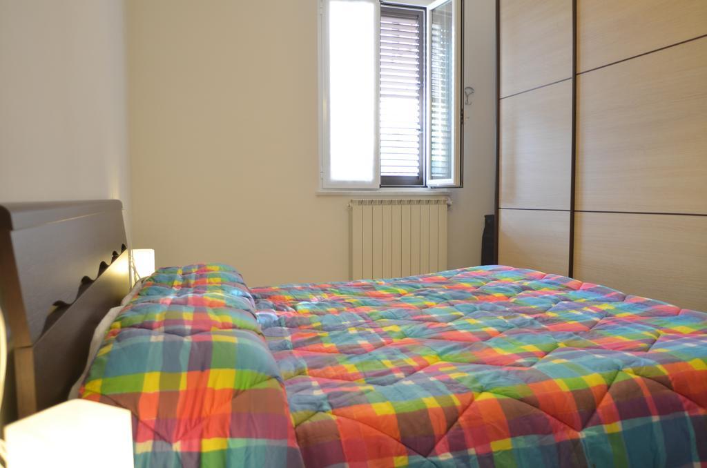 La Perla Del Magra Holidays House Monte Marcello Exterior photo